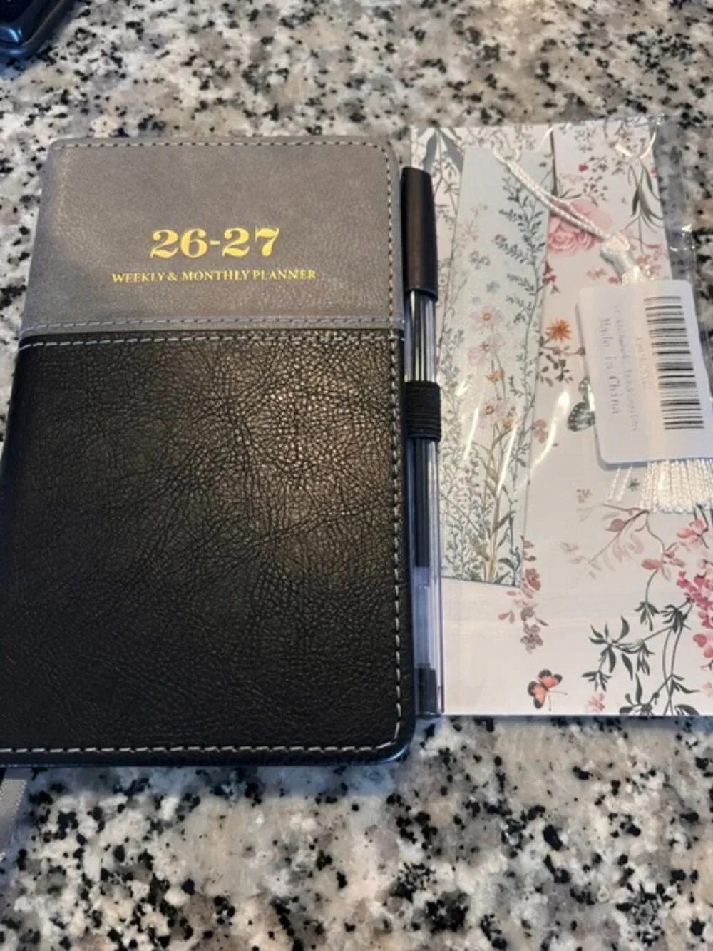 Weekly & Monthly Planer w/Pen & Bookmark